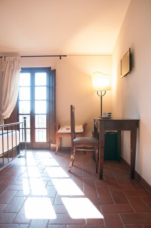 Agriturismo Borgo Tra Gli Olivi คาสติญโญน ฟิโอเรนทิโน ห้อง รูปภาพ