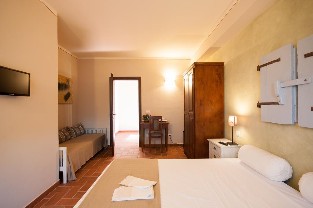 Agriturismo Borgo Tra Gli Olivi คาสติญโญน ฟิโอเรนทิโน ห้อง รูปภาพ