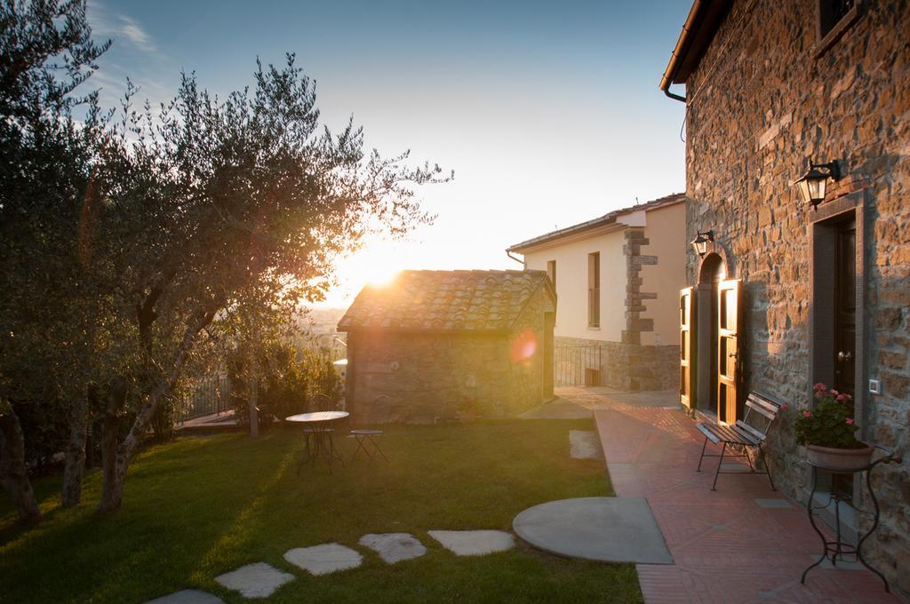Agriturismo Borgo Tra Gli Olivi คาสติญโญน ฟิโอเรนทิโน ภายนอก รูปภาพ