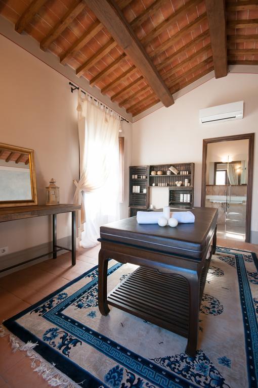 Agriturismo Borgo Tra Gli Olivi คาสติญโญน ฟิโอเรนทิโน ภายนอก รูปภาพ