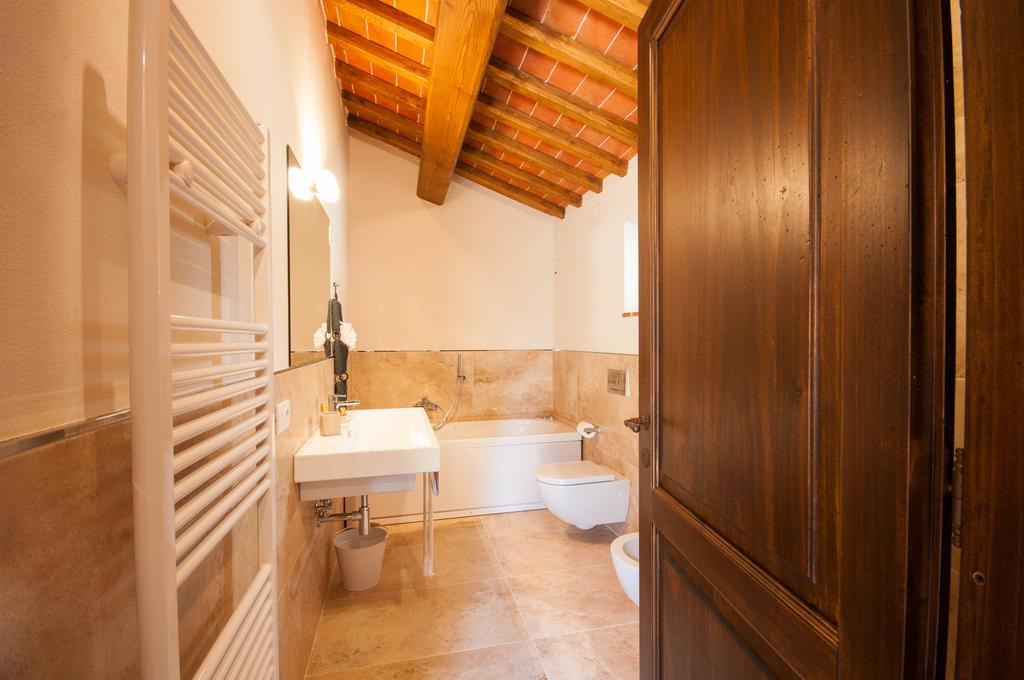 Agriturismo Borgo Tra Gli Olivi คาสติญโญน ฟิโอเรนทิโน ภายนอก รูปภาพ