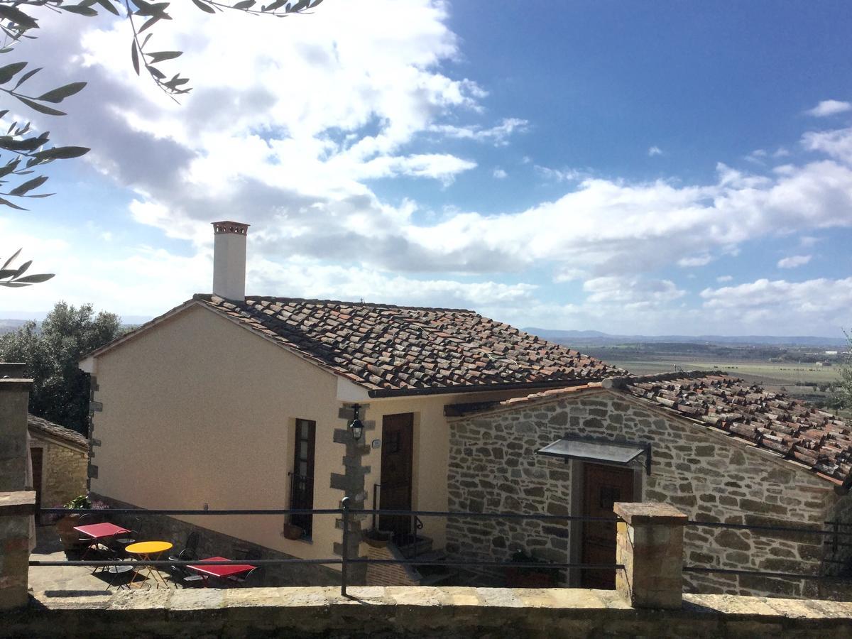 Agriturismo Borgo Tra Gli Olivi คาสติญโญน ฟิโอเรนทิโน ภายนอก รูปภาพ