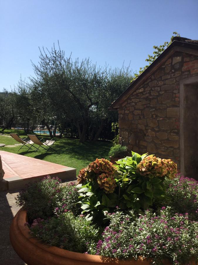 Agriturismo Borgo Tra Gli Olivi คาสติญโญน ฟิโอเรนทิโน ภายนอก รูปภาพ