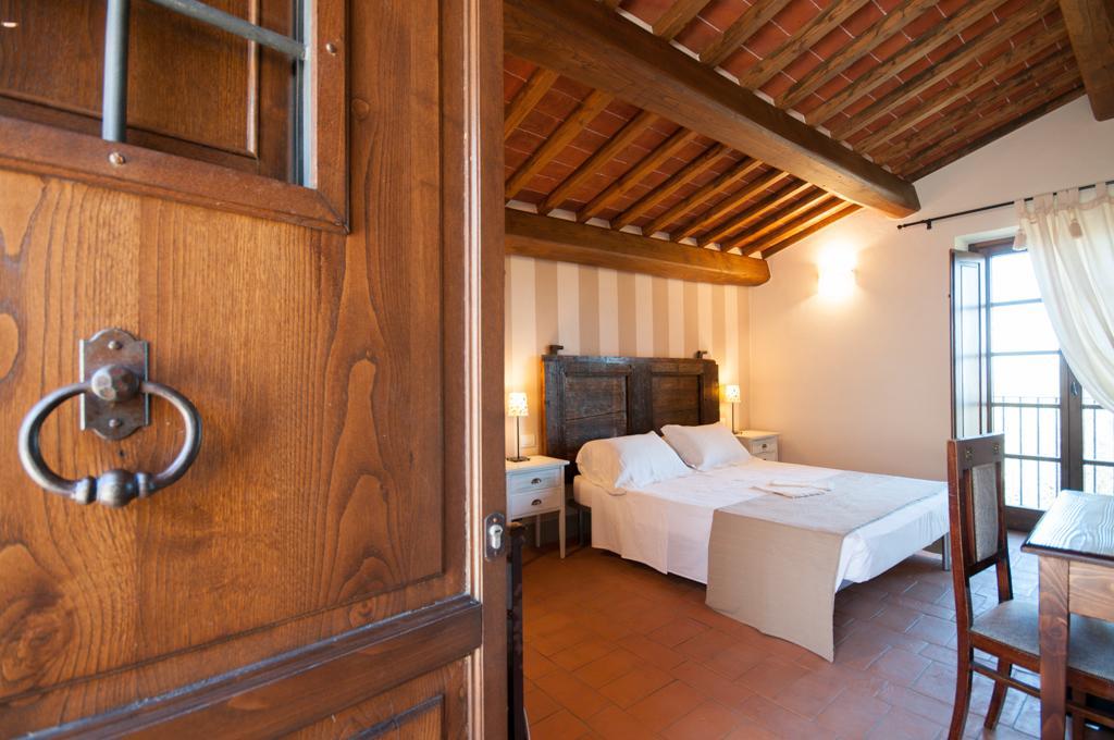 Agriturismo Borgo Tra Gli Olivi คาสติญโญน ฟิโอเรนทิโน ภายนอก รูปภาพ