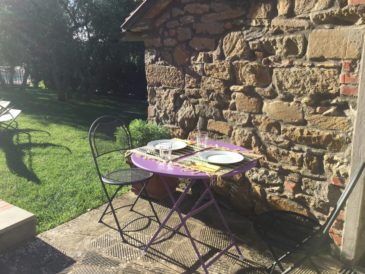 Agriturismo Borgo Tra Gli Olivi คาสติญโญน ฟิโอเรนทิโน ภายนอก รูปภาพ